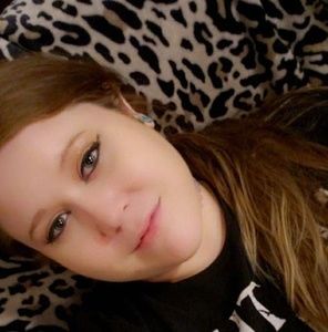 Meet your Posher, Brandi